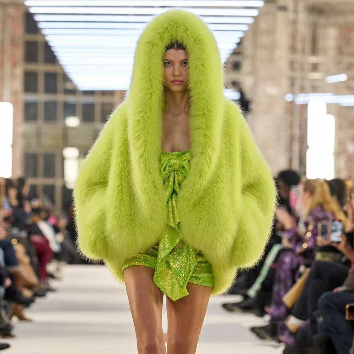 New fried street environmental protection fur fox hooded coat female Korean version of high sense.