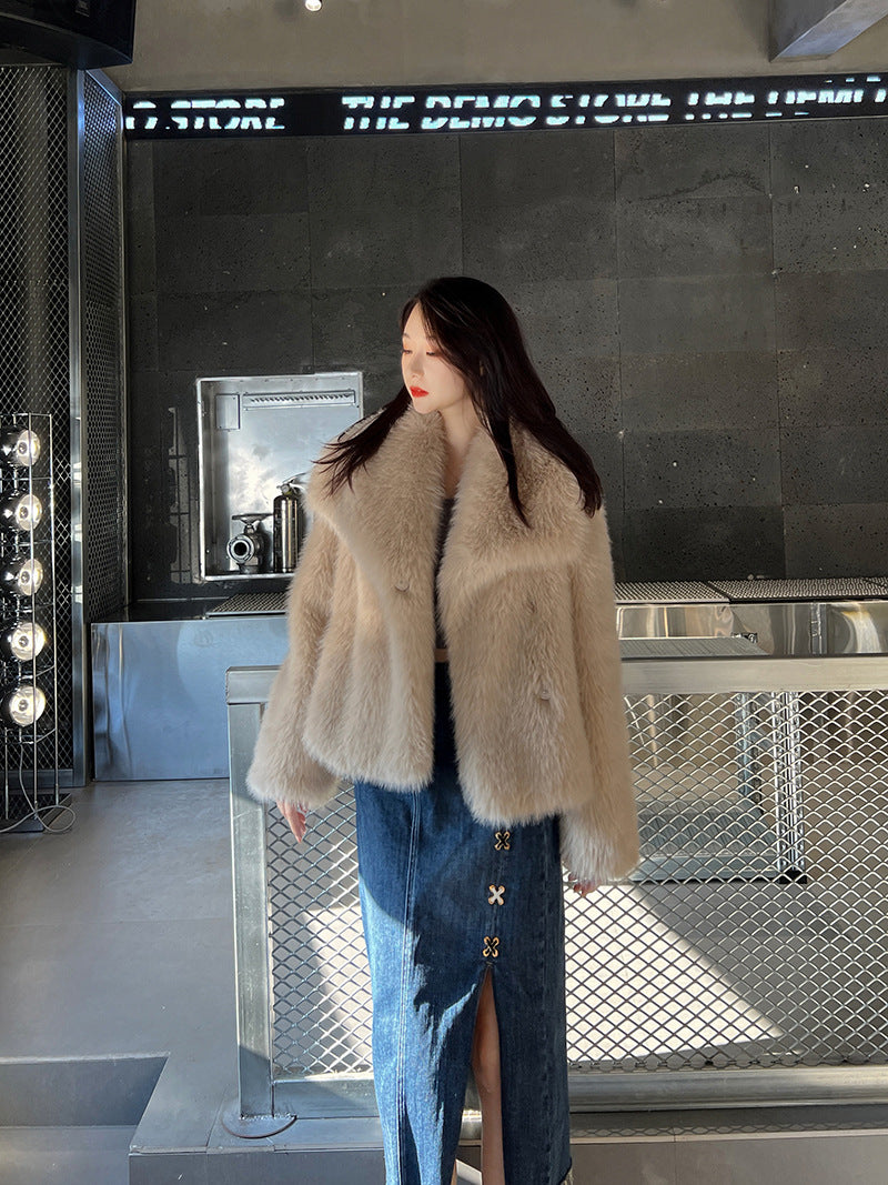 Fashionable Large Lapel Fur Coat for Women Elegant Socialite Long Sleeve Warm Overcoat Fur Top Wholesale