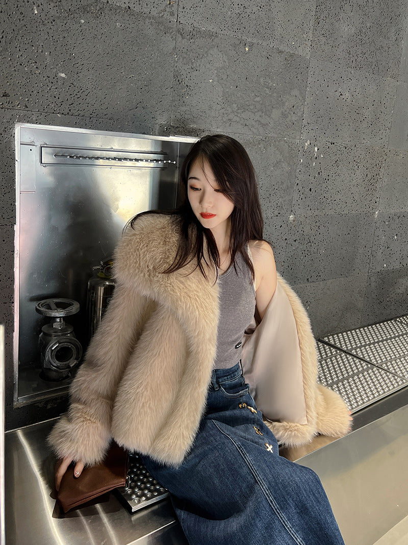 Fashionable Large Lapel Fur Coat for Women Elegant Socialite Long Sleeve Warm Overcoat Fur Top Wholesale